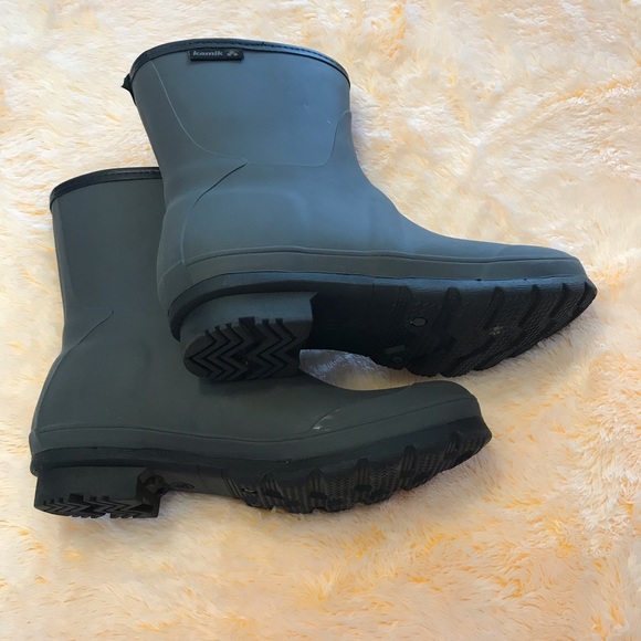 kamik ankle rain boots